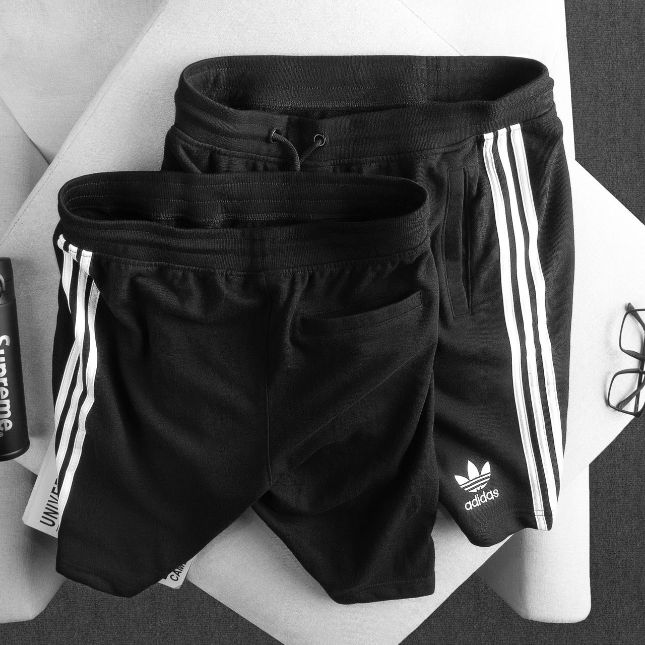 Short - Áo Das Sọc Trắng