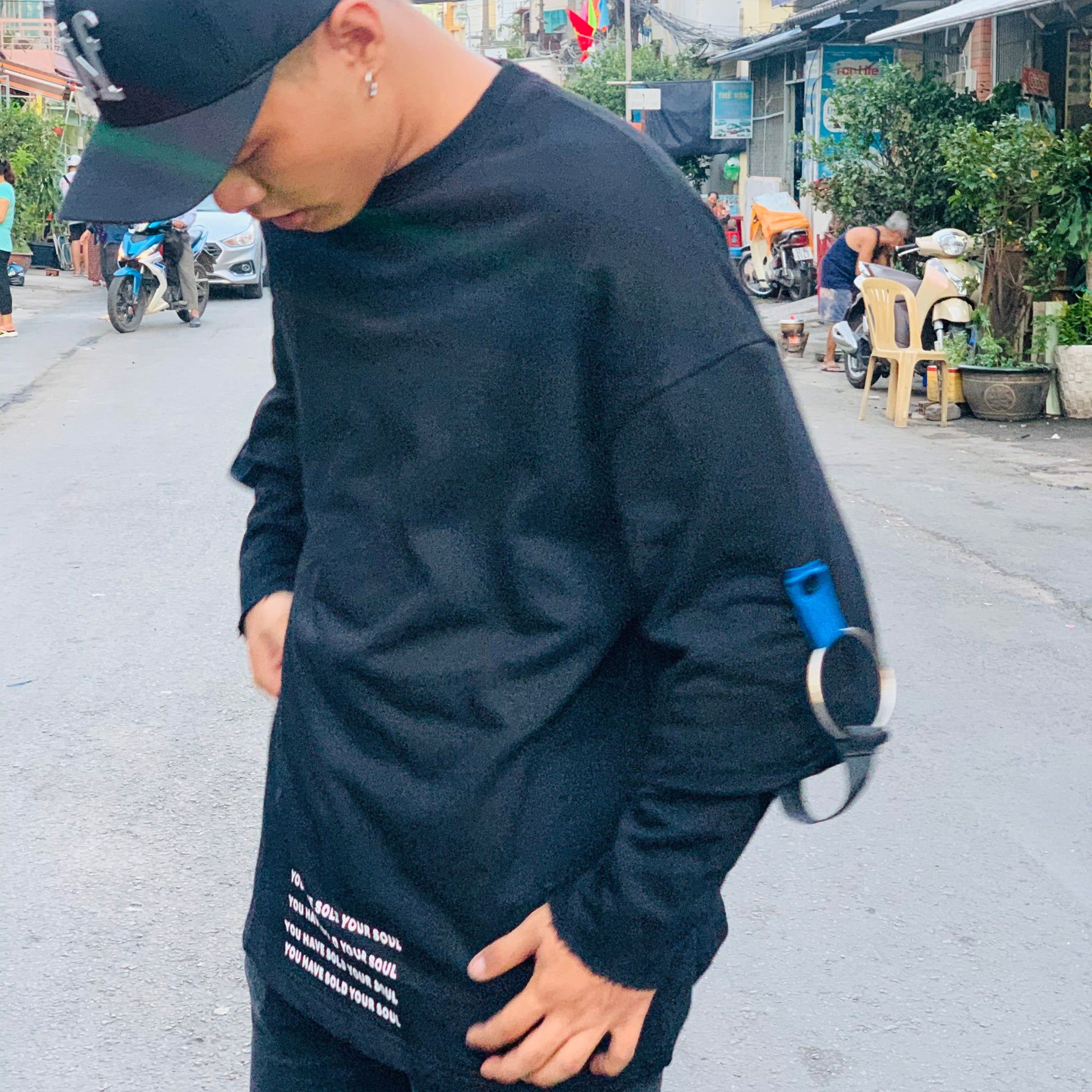 SWEATER TAY PHỐI KHOEN