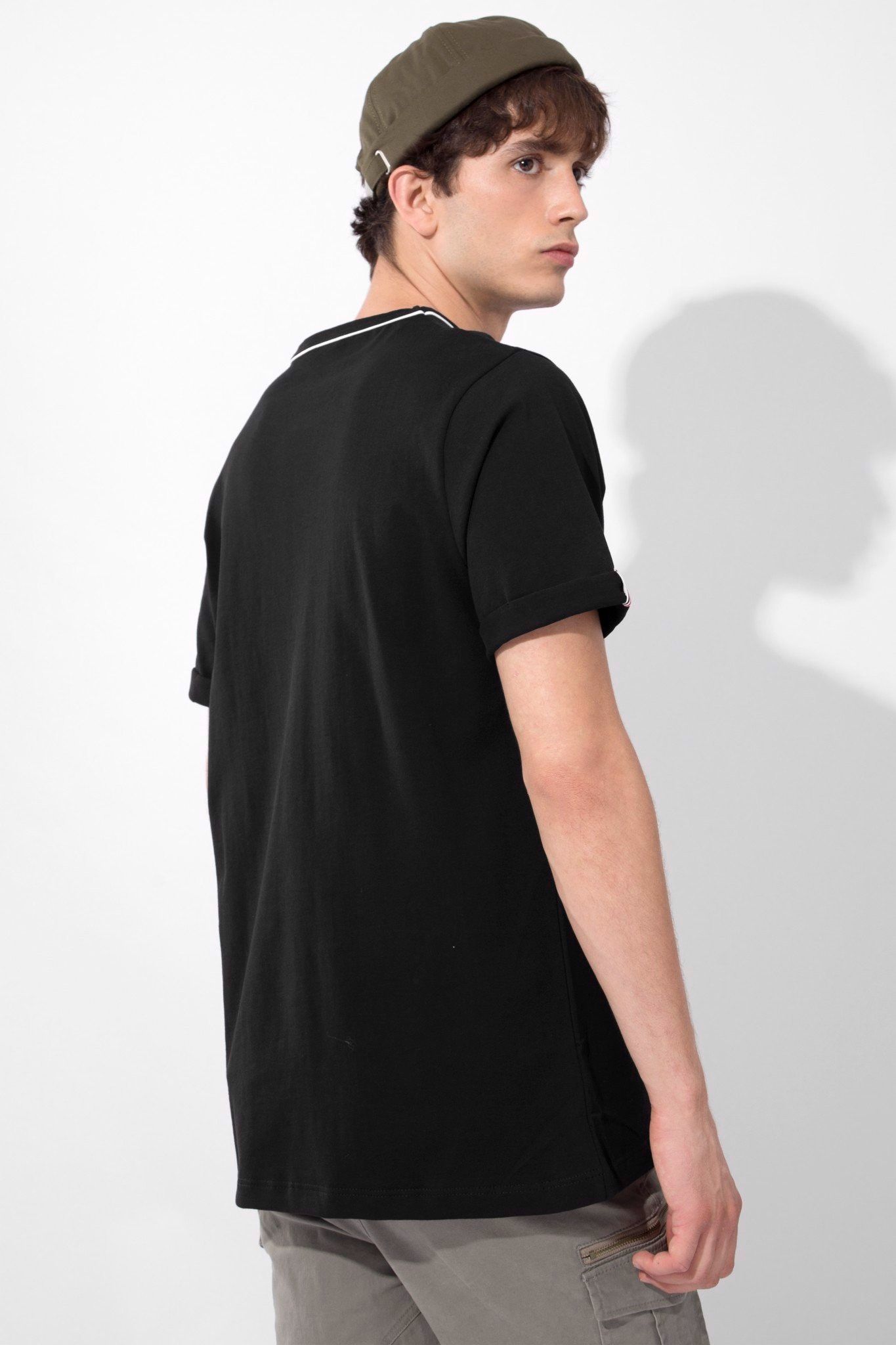 Áo Thun Single Compact Roll-Up Sleeves