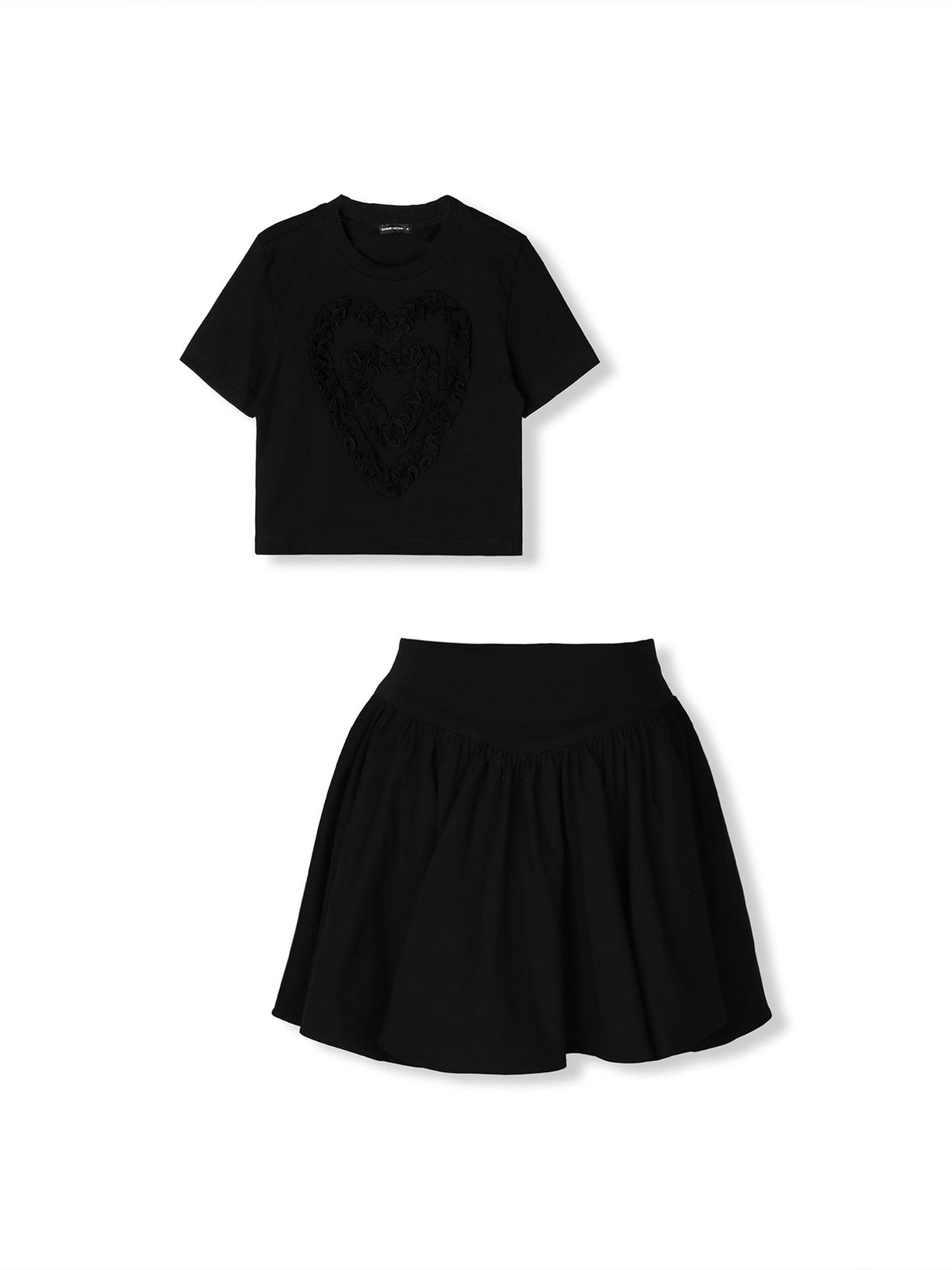 Set T-shirt Short Pleat Skirt