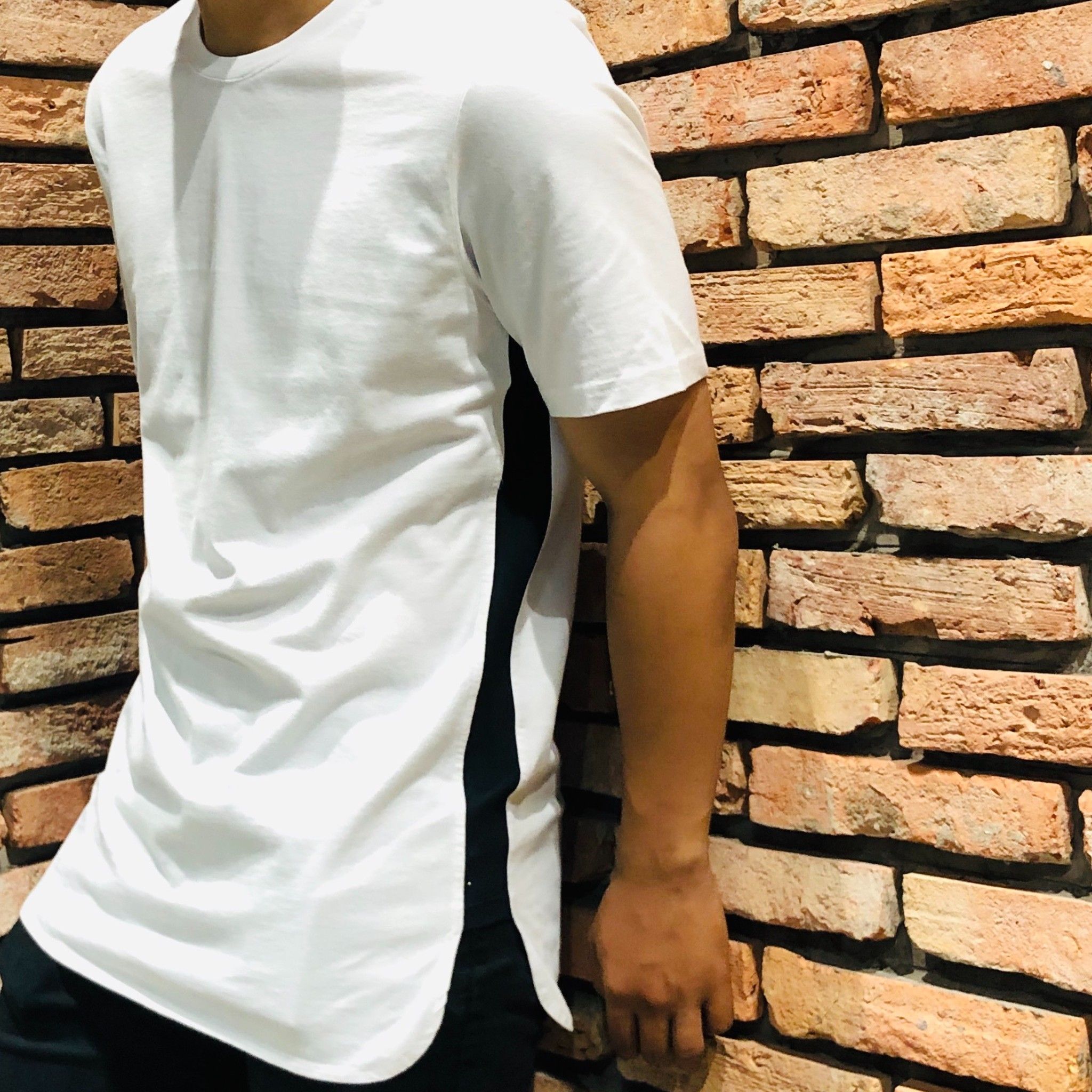 Áo Thun Longtees Sọc Hông