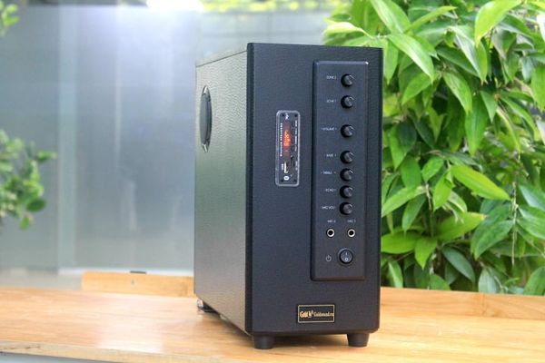 Loa cafe, Loa nhà hàng: Amply tổng A906 (2 phân vùng đầu ra, 900w, đủ kết nối Bluetooth, RCA, AV, USB) chuyên dụng cho quán cafe, nhà hàng.