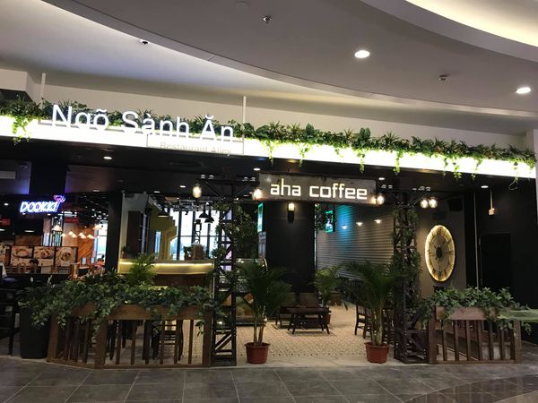 Hệ thống âm thanh cho AHA Cafe Aeon Mall, Amply 4 - 6 vùng âm lượng, loa được thiết kế riêng cho quán, bật lớn không tạp âm, miễn phí công lắp đặt, bảo hành dài hạn 5 năm.