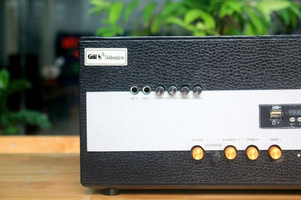 Loa cafe, Loa nhà hàng: Âm ly A1100 (1100w) Goldsound