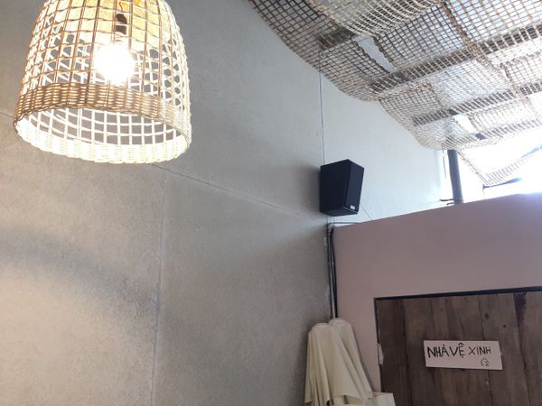 Loa cafe Loa Goldsound lắp đặt hệ thống âm thanh cho quán Một Nhà coffee tại Hoàng Cầu, Hà Nội