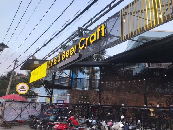 Loa cho quán 1.9.8.3 Beer Craft, Tân Phú, Amply 4 - 6 vùng âm lượng, loa được thiết kế riêng cho quán, bật lớn không tạp âm, miễn phí công lắp đặt, bảo hành dài hạn 5 năm.