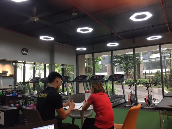 Loa cho IMPERIA FITNESS - Minh Khai, Amply 4 - 6 vùng âm lượng, loa được thiết kế riêng cho quán, bật lớn không tạp âm, miễn phí công lắp đặt, bảo hành dài hạn 5 năm.