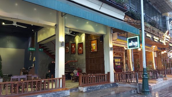 Loa cho cafe Aha Sapa, Amply 4 - 6 vùng âm lượng, loa được thiết kế riêng cho quán, bật lớn không tạp âm, miễn phí công lắp đặt, bảo hành dài hạn 5 năm.