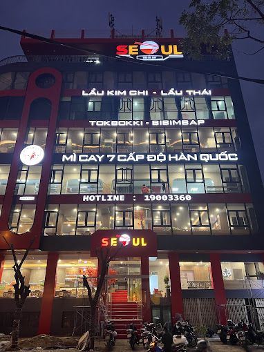 Loa nhà hàng Goldsound cung cấp thiết bị âm thanh cho Mì Cay Seoul Đà Nẵng, Amply 4 - 6 vùng âm lượng, loa vệ tinh thùng gỗ, miễn phí vận chuyển lắp đặt, bảo hành dài hạn 5 năm.