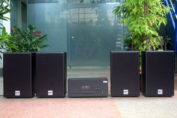 [Diện tích 160m2 + 02 Kênh] Amply Goldsound A928 hai vùng âm lượng 1500w + 4 loa Goldsound treo tường V230 230w, loa được thiết kế riêng cho quán, bật lớn không tạp âm, miễn phí công lắp đặt, bảo hành dài hạn 5 năm.