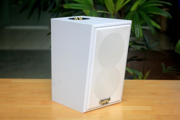 Loa Goldsound vệ tinh treo tường V58C_TH công suất 58w, loa bass 4 inch, treble 2 inch, kích thước rộng 17.5 cm, cao 28 cm, sâu 21 cm, bảo hành dài hạn 5 năm.