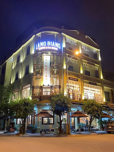 Loa cho Lang Biang - Cà Phê & Trà Ô Long Đậm Vị, Amply 4 - 6 vùng âm lượng, loa được thiết kế riêng cho quán, bật lớn không tạp âm, miễn phí công lắp đặt, bảo hành dài hạn 5 năm.