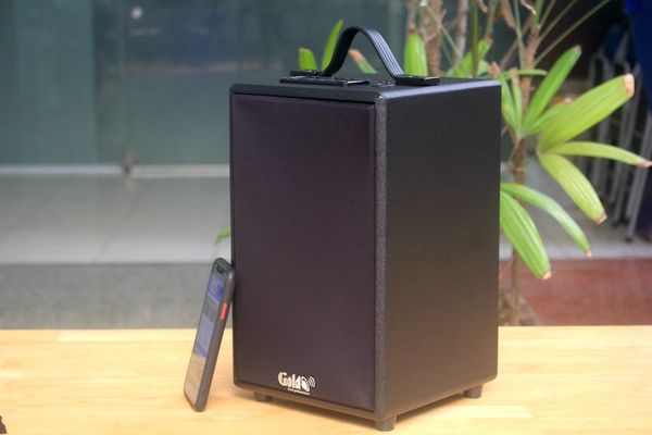 Loa Goldsound G23, công suất 40w, Bass 4 inch, Tress 2 inch, bluetooth 5.0, cổng rca, khe usb, thiết kế loa thùng gỗ cao 33 cm, rộng 20 cm, sâu 20 cm. Bảo hành 12 tháng