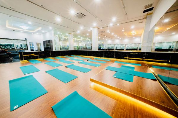 Loa cho NowFit Yoga & Fitness Center, Amply 4 - 6 vùng âm lượng, loa được thiết kế riêng cho quán, bật lớn không tạp âm, miễn phí công lắp đặt, bảo hành dài hạn 5 năm.