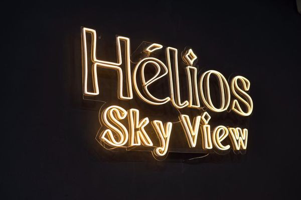 Loa Goldsound cho Hélios Sky View Cafe, Amply 4 - 6 vùng âm lượng, loa được thiết kế riêng cho không gian quán, miễn phí công lắp đặt, bảo hành dài hạn 5 năm.