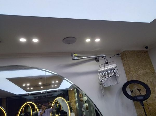 Loa cho salon tóc Goldsound lắp đặt âm thanh cho 1900 Hair Salon