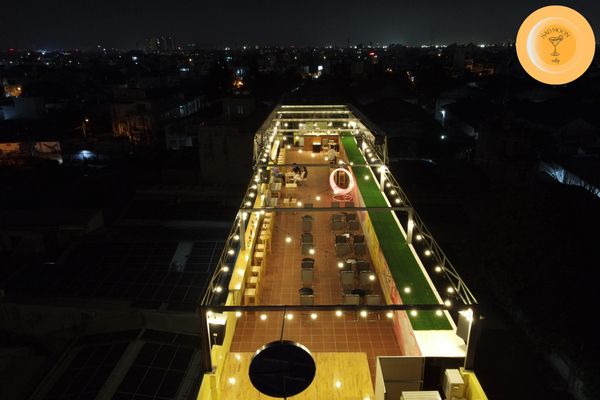 Loa cho Sad Moon Rooftop, Quận 12, Amply 4 - 6 vùng âm lượng, loa được thiết kế riêng cho quán, bật lớn không tạp âm, miễn phí công lắp đặt, bảo hành dài hạn 5 năm.