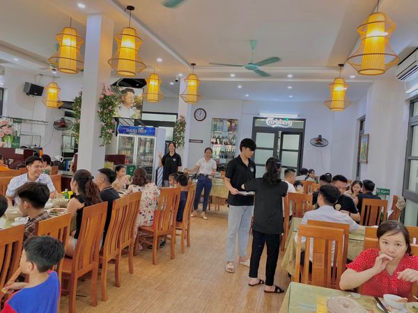 Hệ thống âm thanh cho Nhà hàng Thuý Béo 3 Ocean Park, Amply 4 - 6 vùng âm lượng, loa được thiết kế riêng cho quán, bật lớn không tạp âm, miễn phí công lắp đặt, bảo hành dài hạn 5 năm.