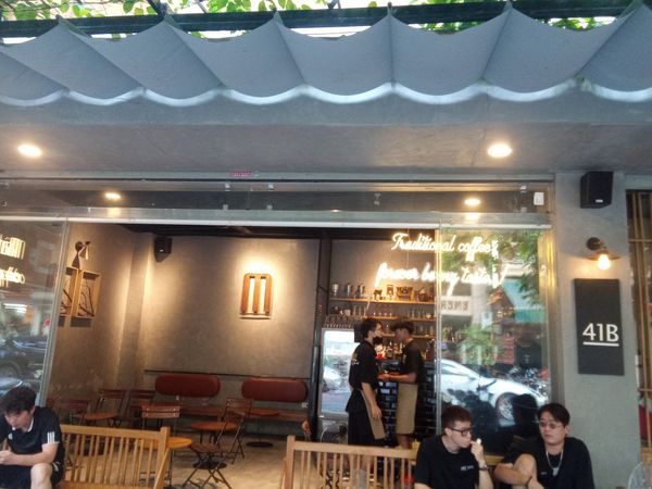 Loa cafe Goldsound thi công hệ thống âm thanh cho Mành Cafe