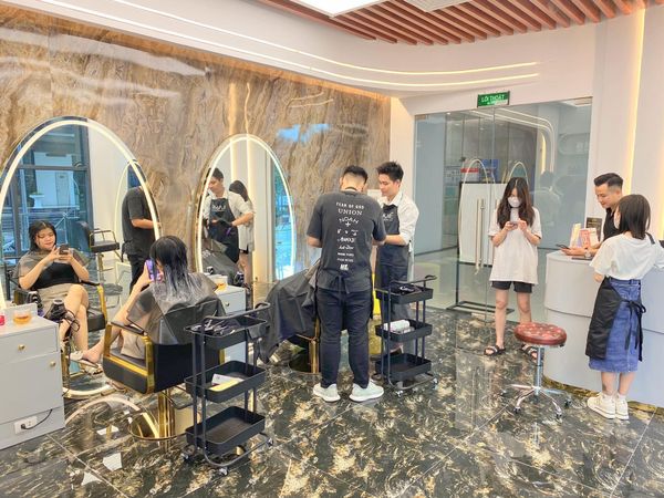 Loa cho quán cắt tóc Goldsound triển khai âm thanh tại J.an Hairdressing 47 Nguyễn Tuân