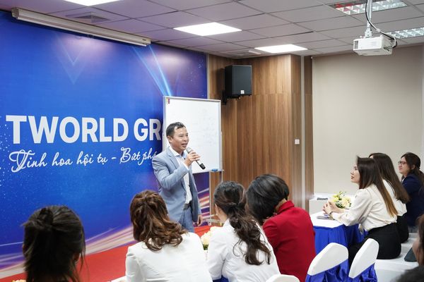 Hệ thống âm thanh cho phòng họp của tập đoàn TWORLD, Amply 4 - 6 vùng âm lượng, loa được thiết kế riêng cho quán, bật lớn không tạp âm, miễn phí công lắp đặt, bảo hành dài hạn 5 năm.