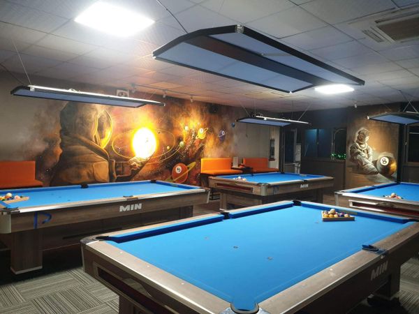 Hệ thống âm thanh cho APOLLO BILLIARD, Amply 4 - 6 vùng âm lượng, loa được thiết kế riêng cho quán, bật lớn không tạp âm, miễn phí công lắp đặt, bảo hành dài hạn 5 năm.