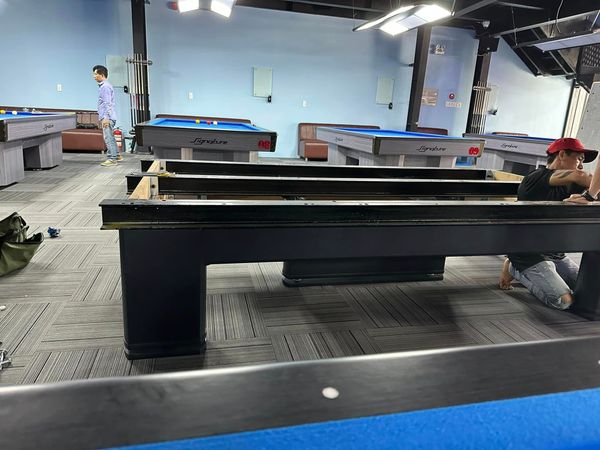 Hệ thống âm thanh cho Cậu Út Billiards Club, Amply 4 - 6 vùng âm lượng, loa được thiết kế riêng cho quán, bật lớn không tạp âm, miễn phí công lắp đặt, bảo hành dài hạn 5 năm.