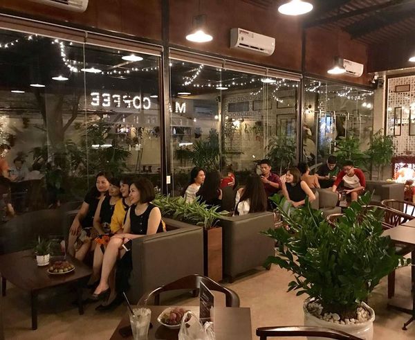 Loa cafe, Loa nhà hàng: Loa Goldsound được lắp đặt tại quán May Coffee, Phố Ngọc Thụy, Long Biên, HN.