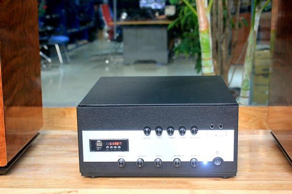 Dàn karaoke gia đình V380 (Amply karaoke A700 + 02 loa cây V380)