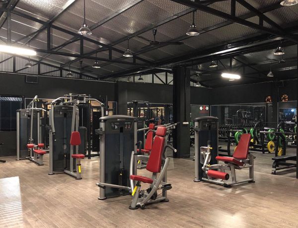 Loa cho Sparta Fitness & Crossfit, Amply 4 - 6 vùng âm lượng, loa được thiết kế riêng cho quán, bật lớn không tạp âm, miễn phí công lắp đặt, bảo hành dài hạn 5 năm.