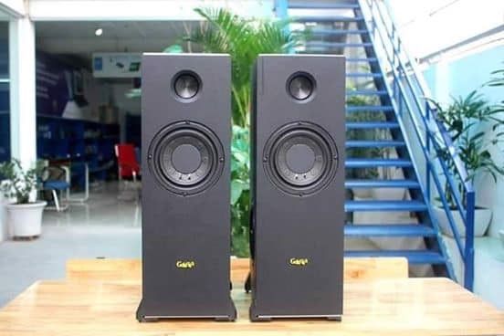 Dàn karaoke gia đình:  02 loa V200 + Âm ly 350w A350 (Bluetooth, USB, 3.5, AV đầy đủ): Hát, Nghe, Xem phim cực ngon.