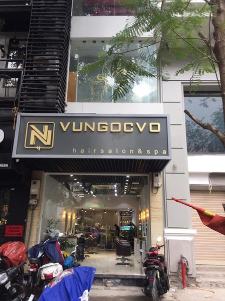 Loa Goldsound lắp đặt tại V U N G O C V O hair salon, 7C, Lê Đại Hành, Hà Nội