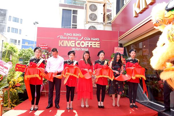 Loa cho King Coffee, Lê chân, Hải Phòng, Amply 4 - 6 vùng âm lượng, loa được thiết kế riêng cho quán, bật lớn không tạp âm, miễn phí công lắp đặt, bảo hành dài hạn 5 năm.