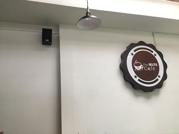 Hệ thống âm thanh cho Milano Coffee, TP Hồ Chí Minh, Amply 4 - 6 vùng âm lượng, loa được thiết kế riêng cho quán, bật lớn không tạp âm, miễn phí công lắp đặt, bảo hành dài hạn 5 năm.