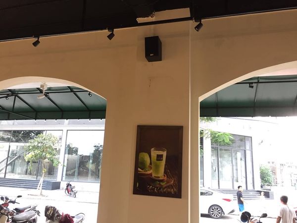 Hệ thống âm thanh cho Aha Coffee Quảng Ninh, Amply 4 - 6 vùng âm lượng, loa được thiết kế riêng cho quán, bật lớn không tạp âm, miễn phí công lắp đặt, bảo hành dài hạn 5 năm.