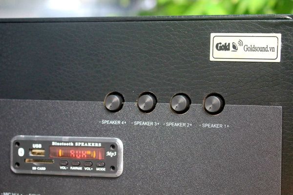 [Diện tích 560m2 + 04 Kênh] A1800 Goldsound 4 vùng âm lượng 1800w + 14 loa Goldsound V40C, loa được thiết kế riêng cho quán, bật lớn không tạp âm, miễn phí công lắp đặt, bảo hành dài hạn 5 năm.