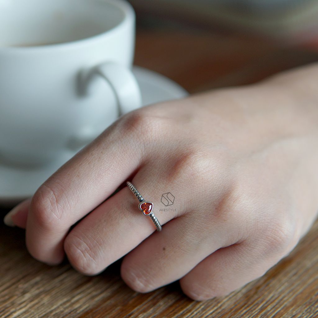 Nhẫn bạc Ruby heart