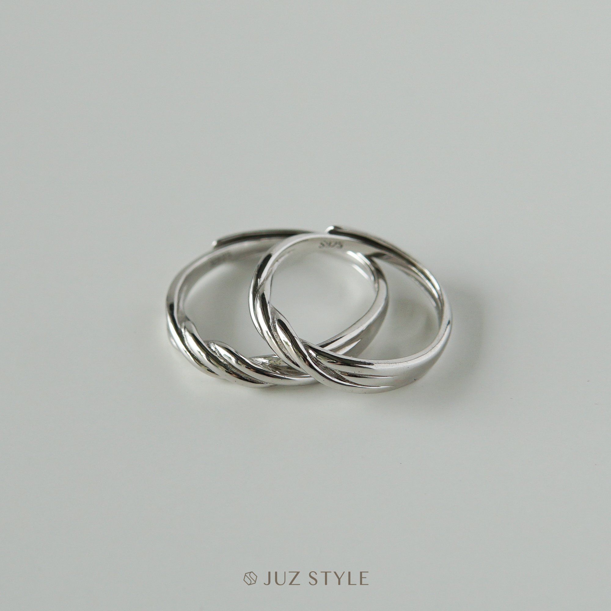 Nhẫn bạc cặp Twisted