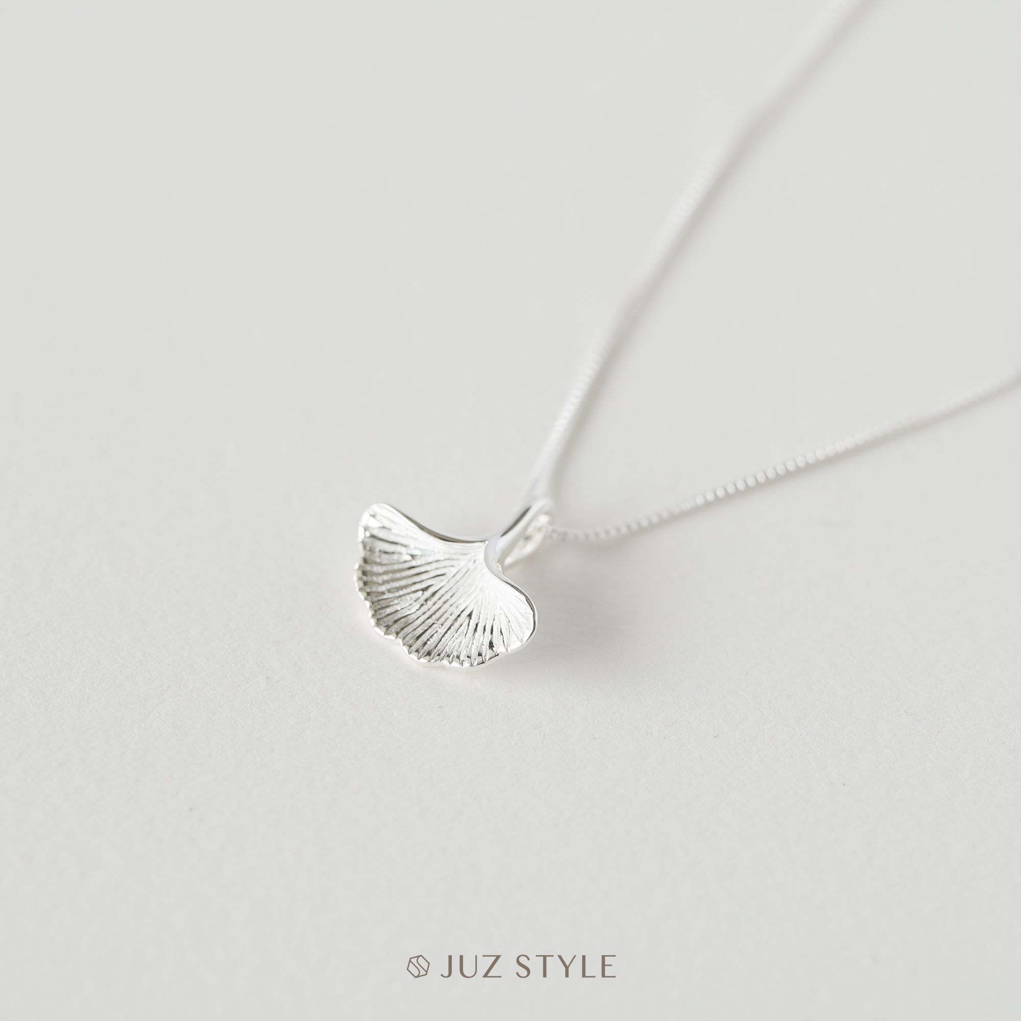 Dây chuyền bạc Ginkgo leaf