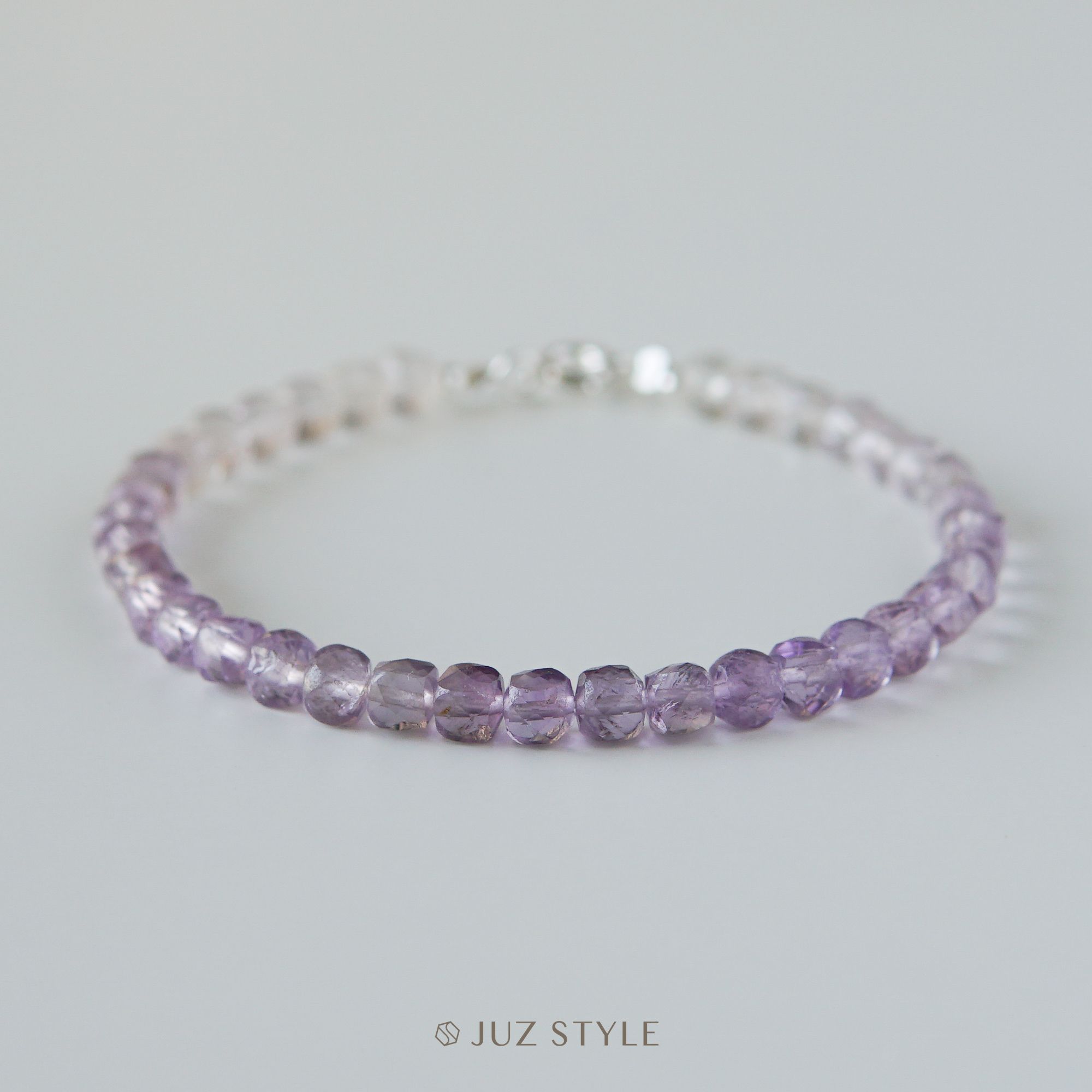  Vòng tay đá Amethyst Ombré 4mm 