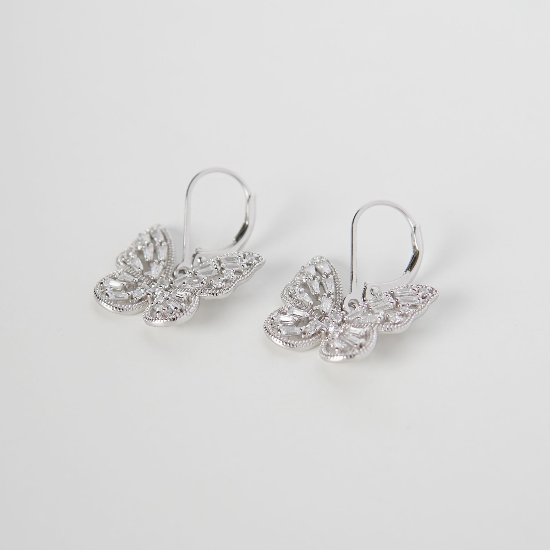Bông tai bạc Butterfly CZ hoop