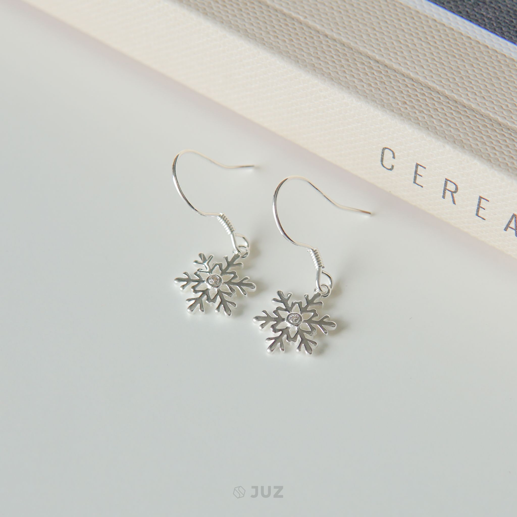 Bông tai bạc Snowflake CZ