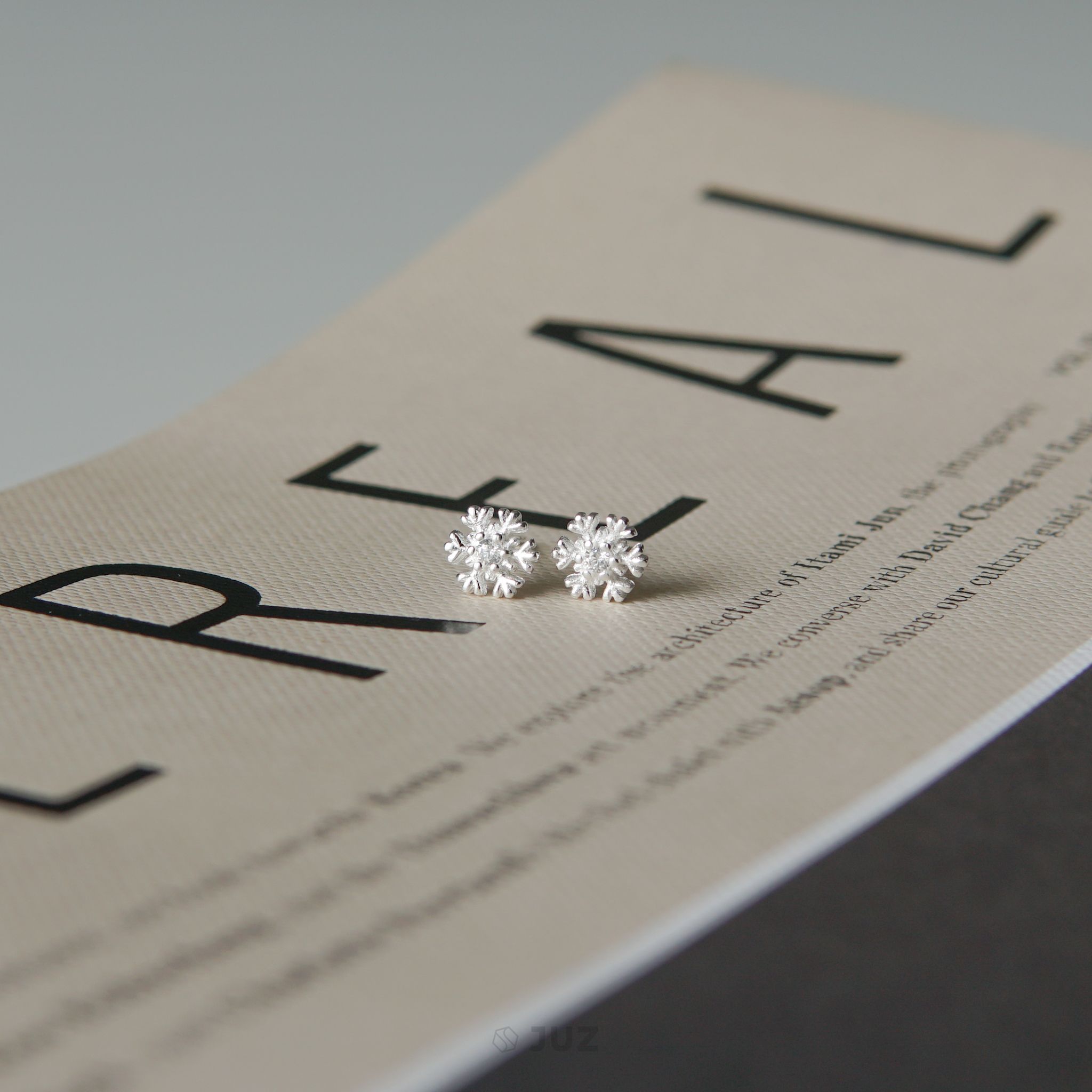 Bông tai bạc Snowflake CZ