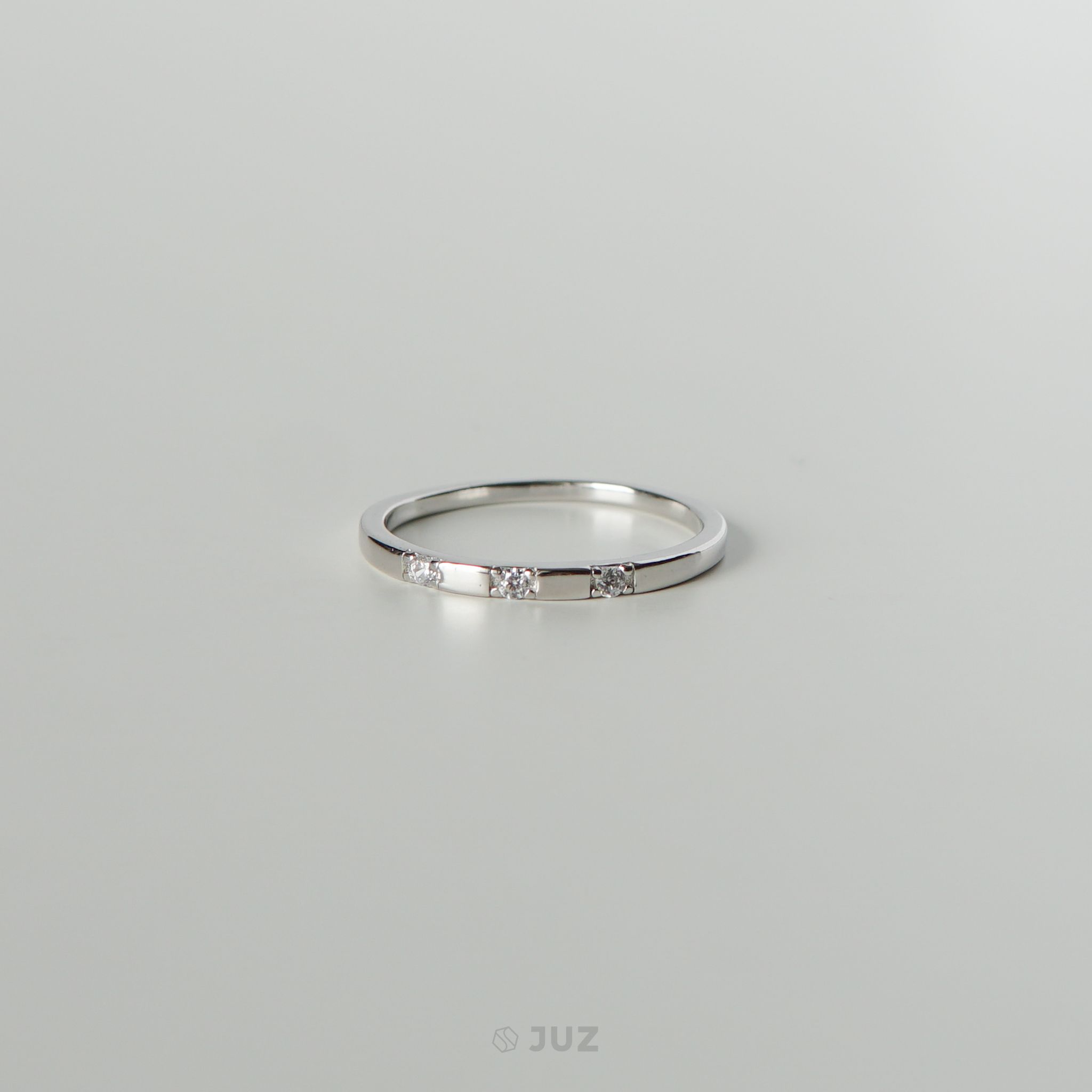 Nhẫn bạc CZ stones