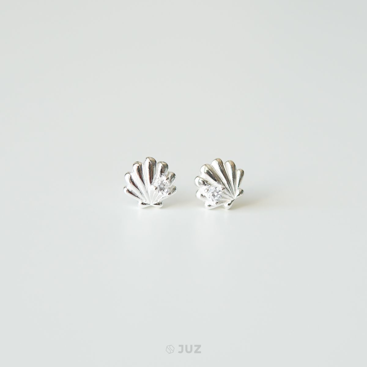 Bông tai bạc The shell CZ