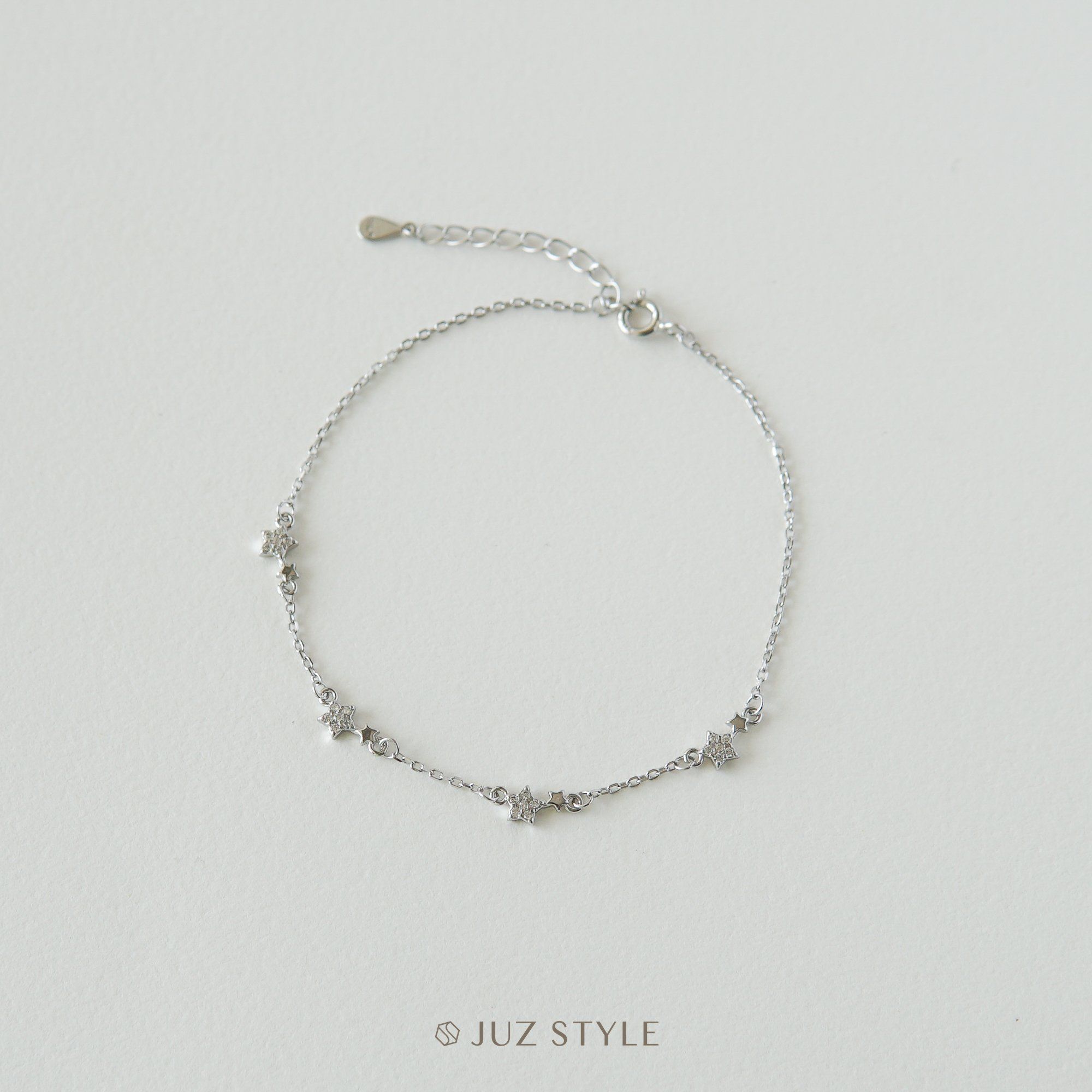 Lắc chân bạc Stars