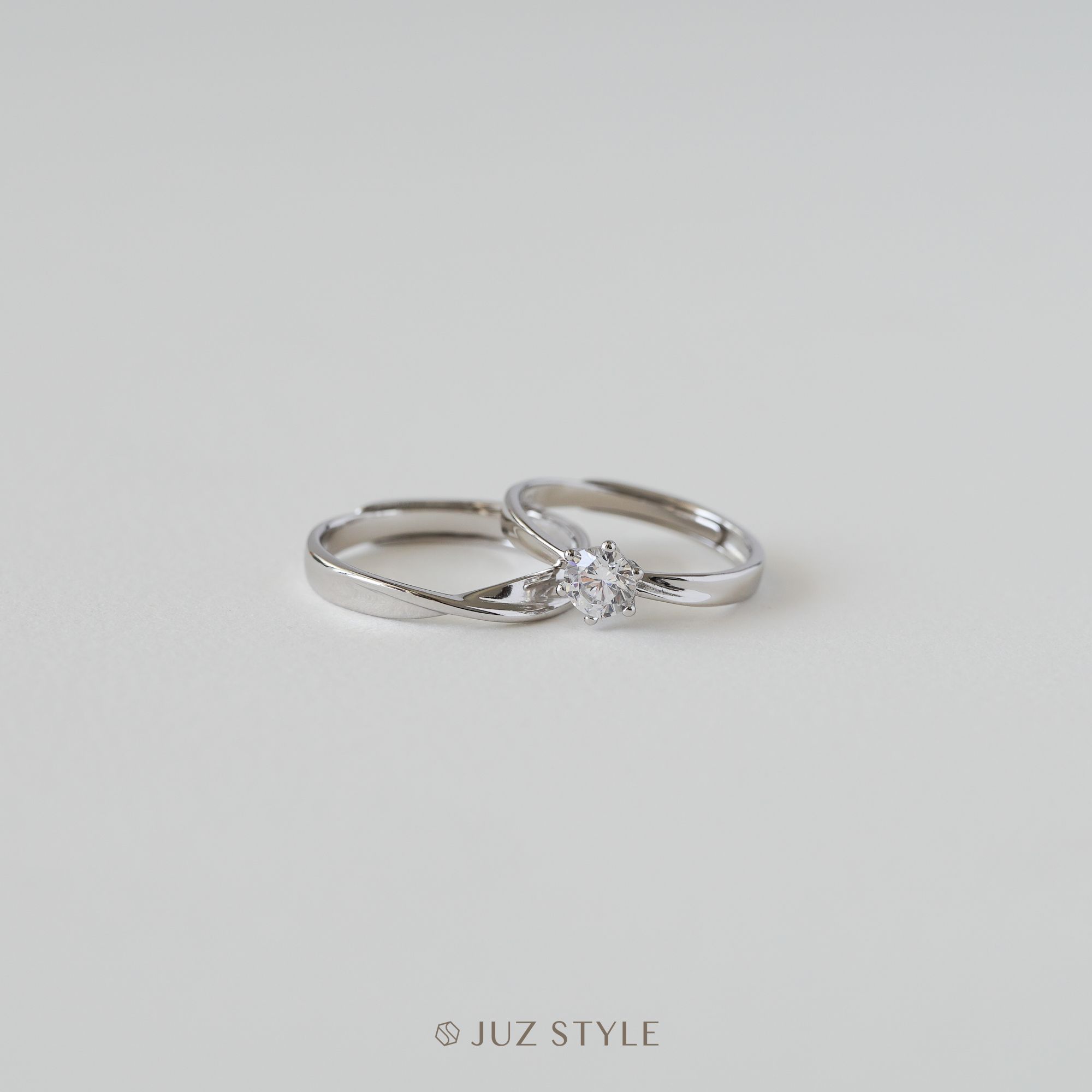 Nhẫn cặp bạc Twist Cz