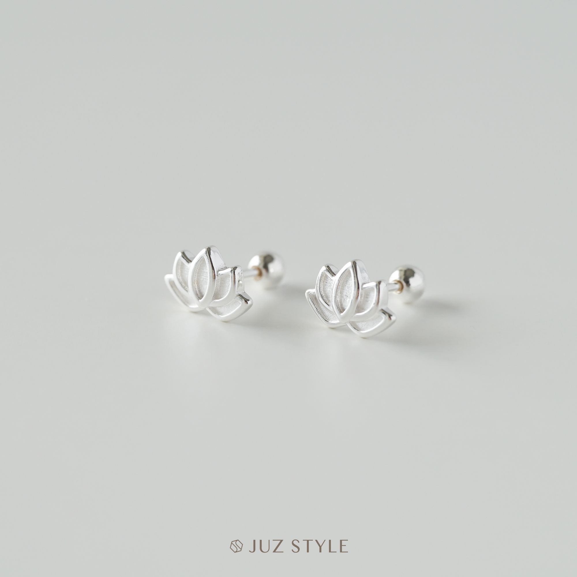 Bông tai bạc Lotus ballstuds