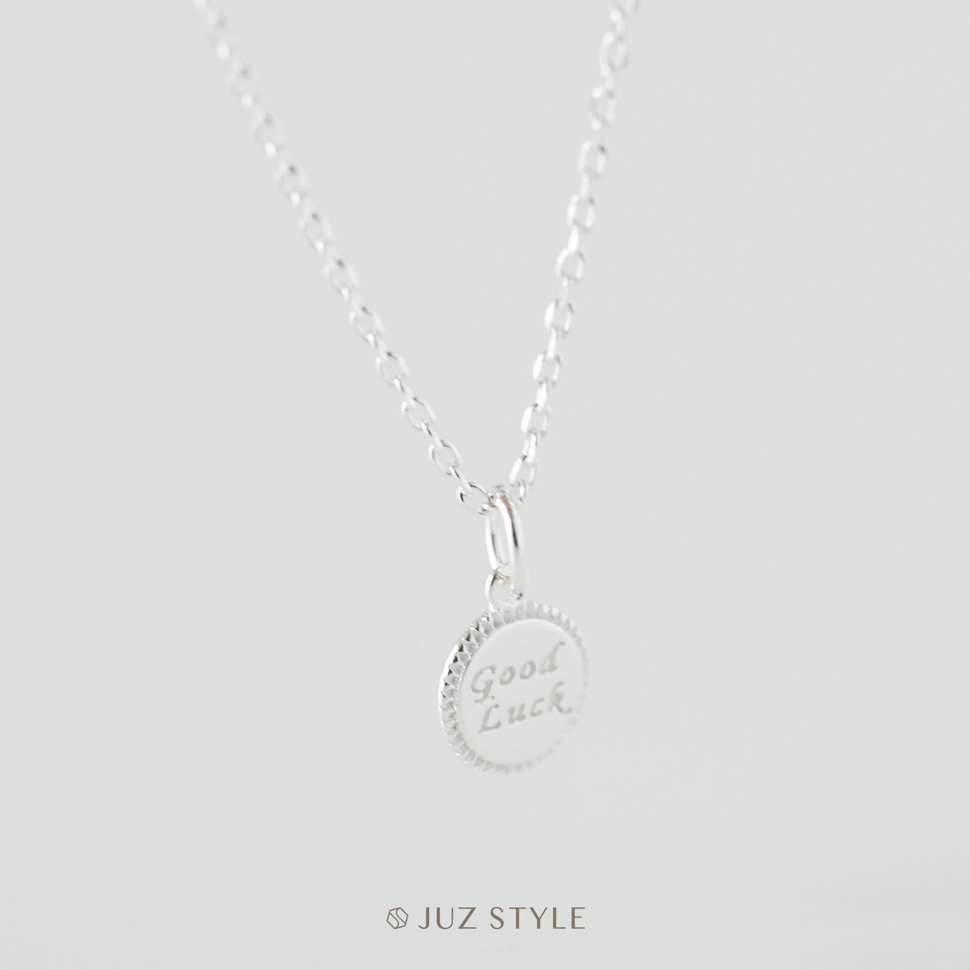 Dây chuyền bạc Good luck charm
