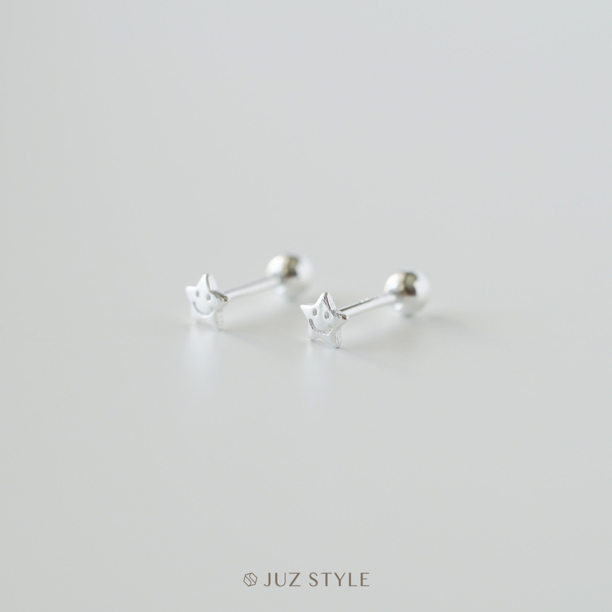 Bông tai bạc smiley star ballstuds